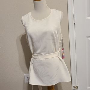 NWT Vince Camuto Cream Sleeveless Top size M